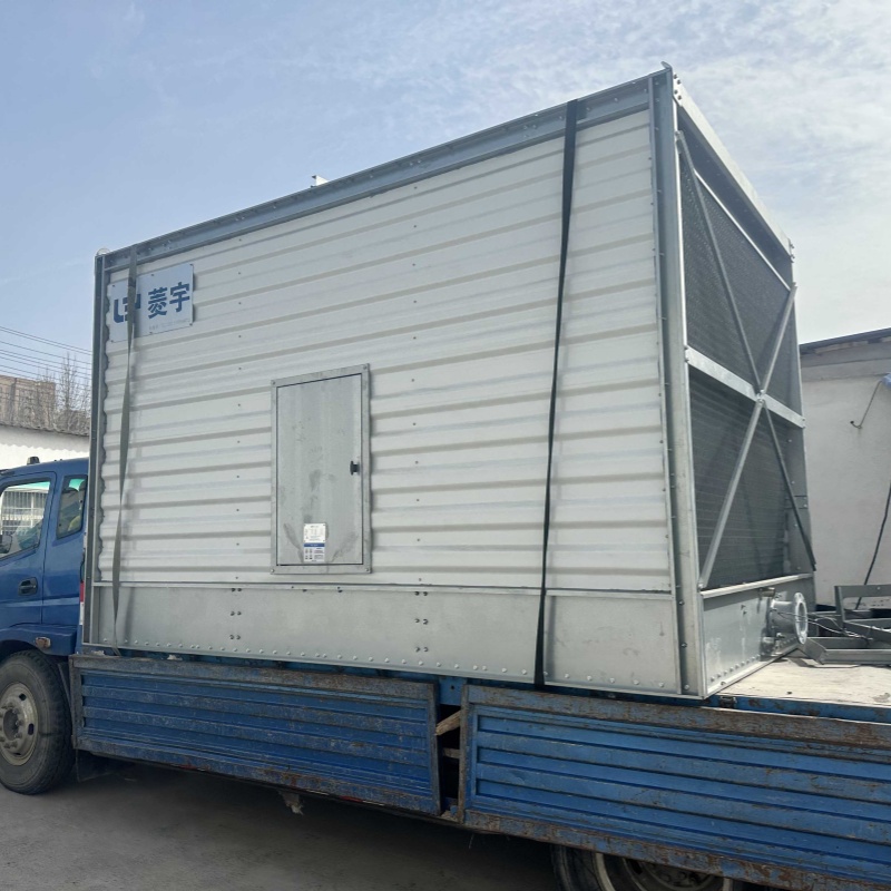 河南菱宇方形橫流車載式鈑金冷卻塔不停的出貨中